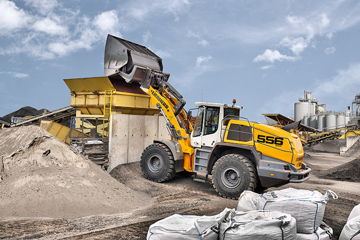 Ready for new tasks at the push of a button: LIKUFIX quick-change system available for other Liebherr wheel loaders